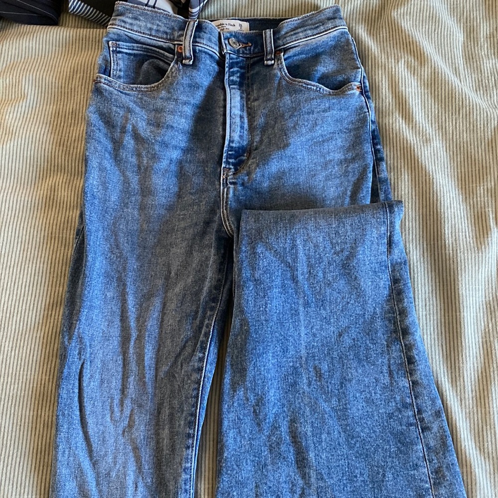 Abercrombie & Fitch Ultra High Rise Flare Jeans